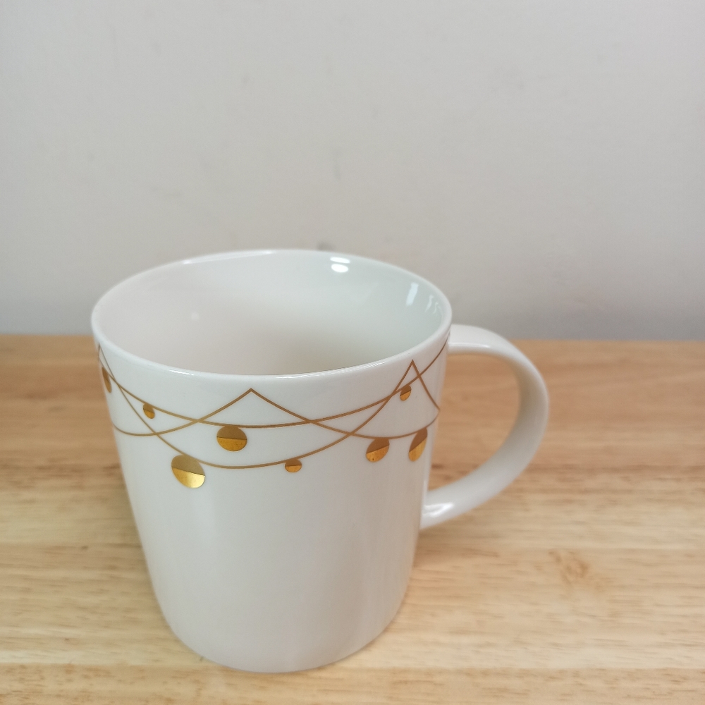 Starbucks Mug White Cream Gold Ceramic Coffee 16 Oz Cerebration Holidays - Picture 2 of 7